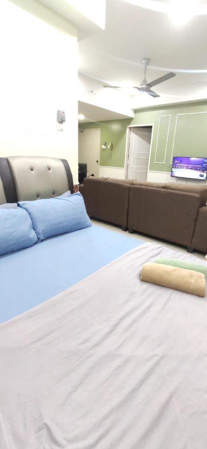 Dperdana -Dinies Pool,Wifi, Centre Of Kota Bharu, 4-5 Pax Apartment Exterior foto