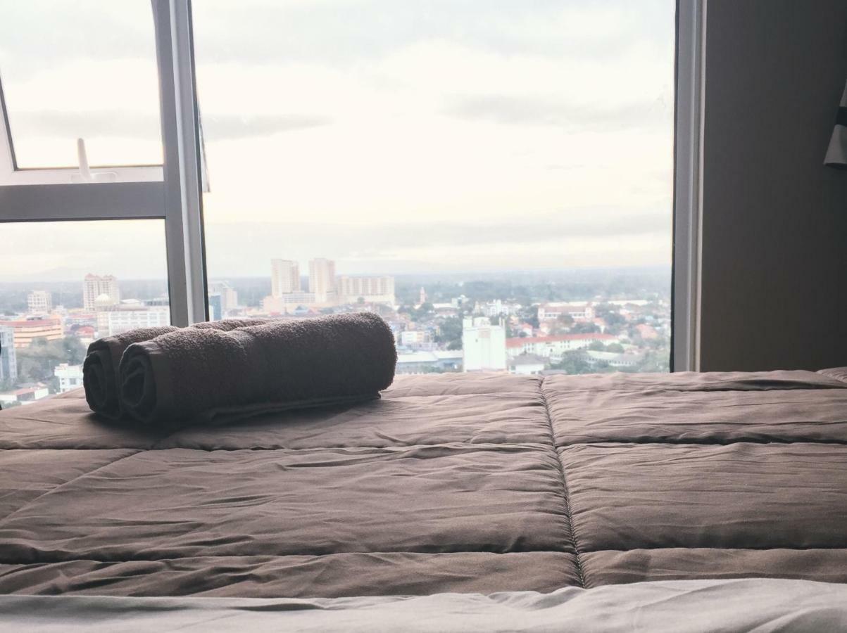 Dperdana -Dinies Pool,Wifi, Centre Of Kota Bharu, 4-5 Pax Apartment Exterior foto